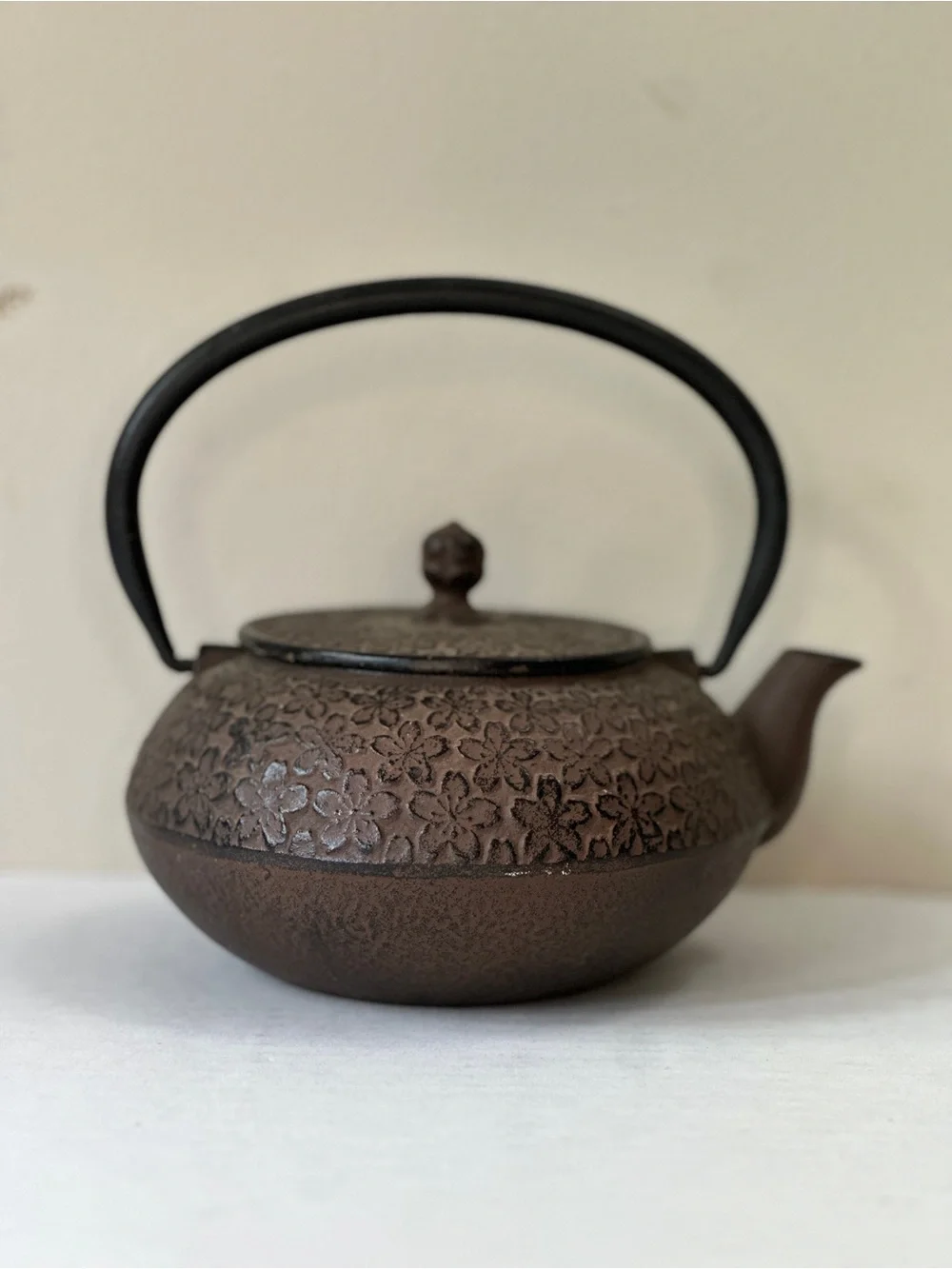Vintage Japanese Nambu Tekki Cast Iron Tetsubin Teapot Cherry Blossom Sakura